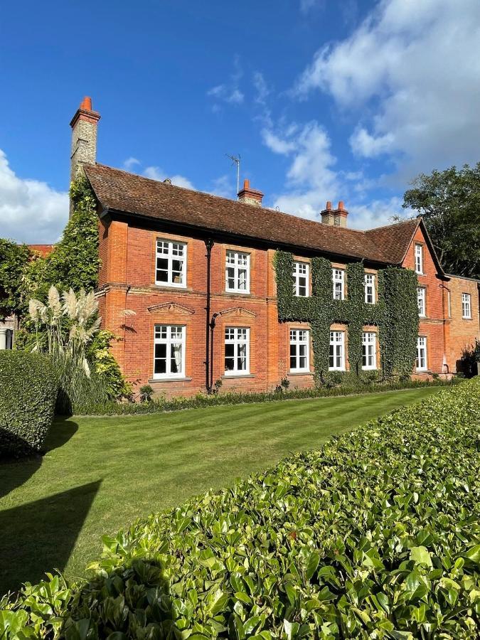 Worlington Hall Hotel Exterior photo